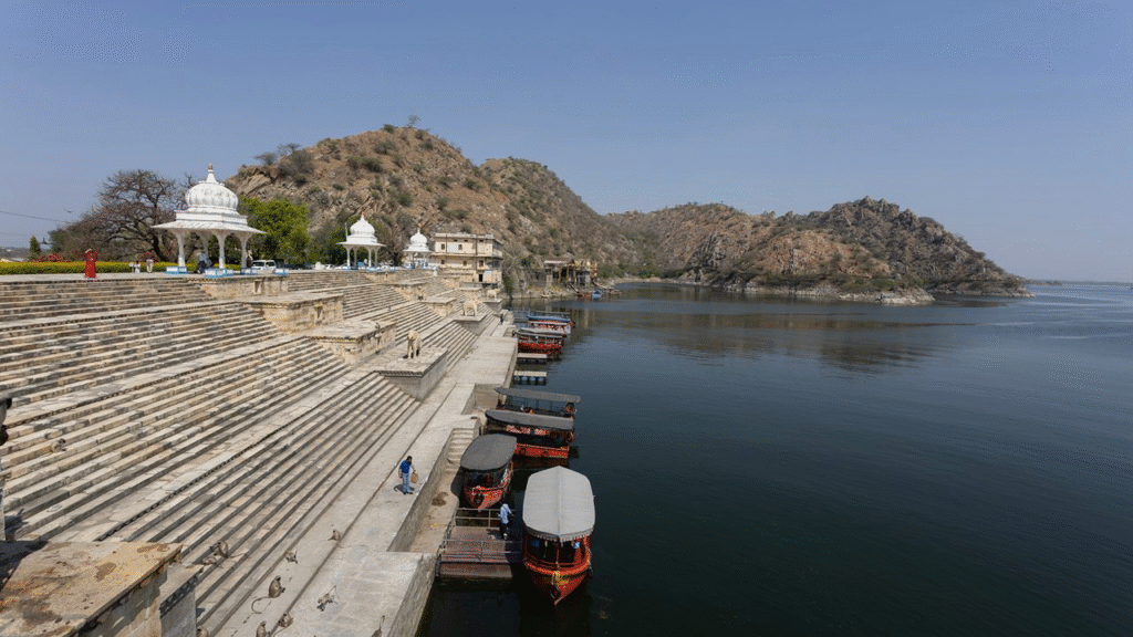 jaisamand lake in monsoon season